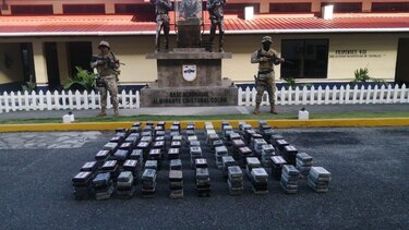 Decomisan 398 paquetes de droga en costa arriba de Colón