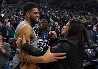 Fallece por Covid-19 la madre de la estrella de la NBA Karl-Anthony Towns