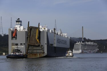 La sequía disparó este año las alarmas en el Canal de Panamá; este viernes habían 75 naves en espera por pasar