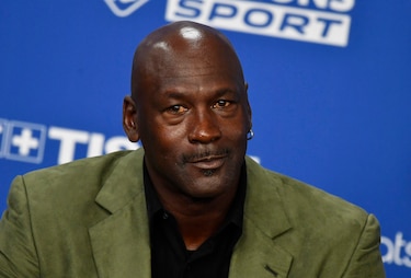 Subastan una carta de colección de Michael Jordan por 2.9 millones de dólares
