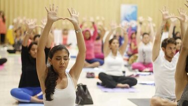 Se inicia el festival dedicado al yoga