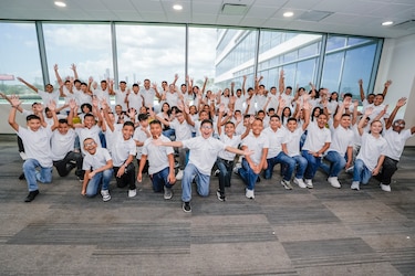 Una beca, cientos de historias que transforman el futuro