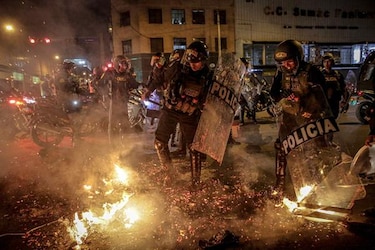 Perú amplía el estado de emergencia en cuatro regiones más por las protestas