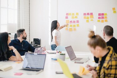 Las economías latinoamericanas volverán a crecer poco en 2022