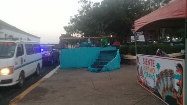 Tres personas se caen de tarima VIP en La Villa de Los Santos