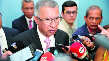 Licitación de la CSS atrae a 54 empresas