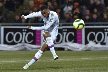 Lacazette, traspasado del Lyon al Arsenal