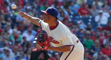 Severino González, con buen trabajo en triunfo de los Filis