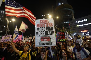 Familiares de rehenes esperan que la liberación de Alexander fomente un acuerdo para sacar al resto de Gaza