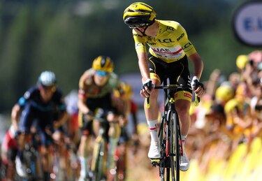 El danés Cort Nielsen gana décima etapa del Tour, Pogacar sigue líder