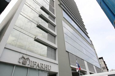 Ifarhu publica lista de los seleccionados para estudiar en España