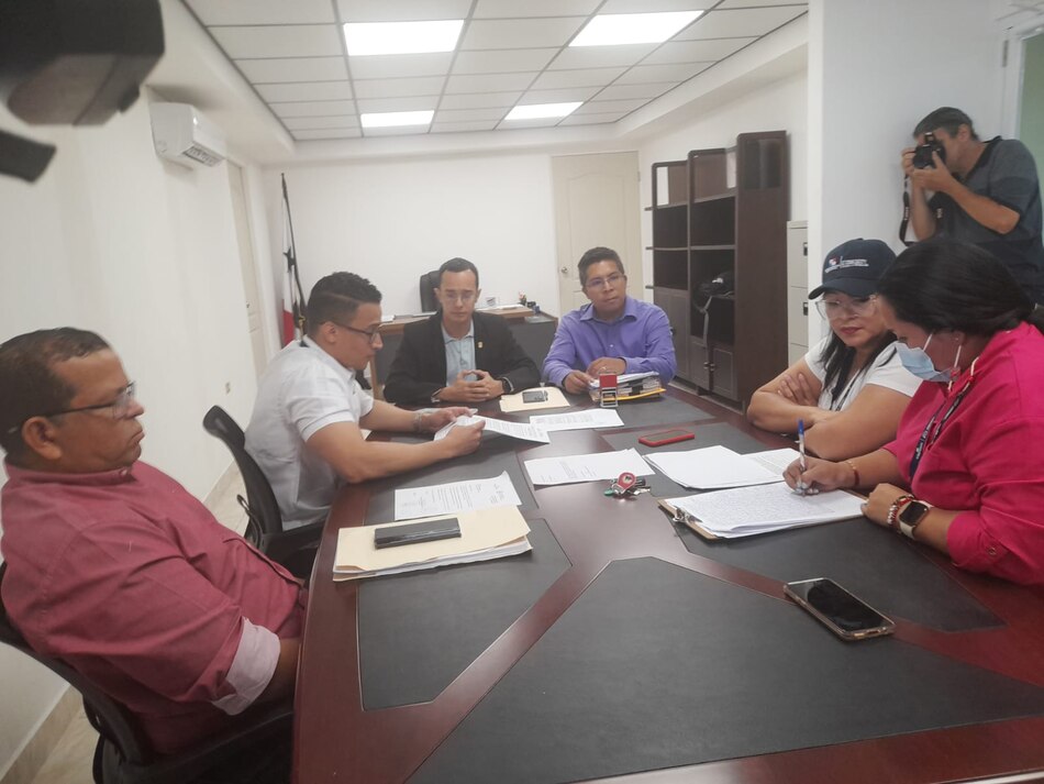 La Antai tras inspección ocular en la Alcaldía de San Miguelito y junta comunal de Parque Lefevre