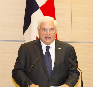 Presidente de Panamá inicia sus actos en la visita oficial a Vietnam