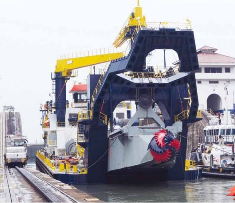 Canal de Panamá: La draga Quibian I hace frente a la salinización