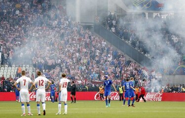 Croacia se desmorona ante República Checa en un final accidentado