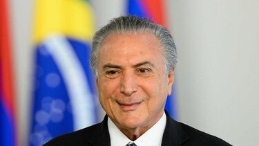 Temer reduce el papel de la mujer a la casa y el supermercado