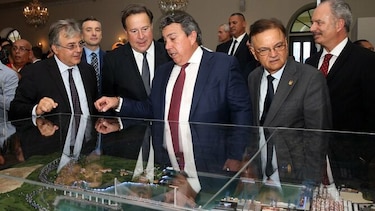 Inician las obras del cuarto puente sobre el Canal; contratista recibe un desembolso
