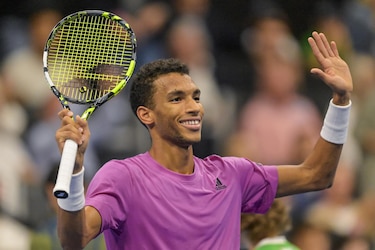 Felix Auger Aliassime vive una época de ensueño y priva a Alcaraz de una final