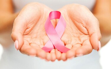 Científicos desarrollan un guante con nanosensores para detectar el cáncer