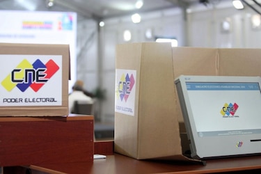 Abren los centros de votación para el simulacro de las presidenciales en Venezuela