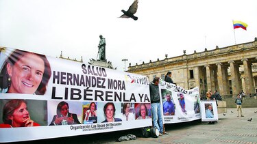 Periodistas claman por la vida de colegas