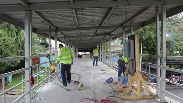Reabren el puente peatonal de la CSS