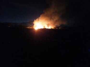 Bomberos combaten incendio en vertedero de Chepo; está controlado en un 65%