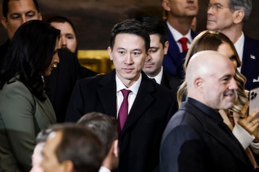 China advierte a sus expertos en Inteligencia Artificial que no viajen a Estados Unidos