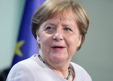 Angela Merkel recibió segunda dosis de Moderna tras una primera inoculación de AstraZeneca