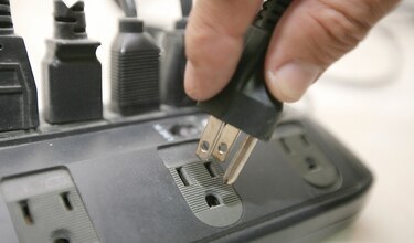 35% de los clientes se acoge a morosidad  por electricidad 