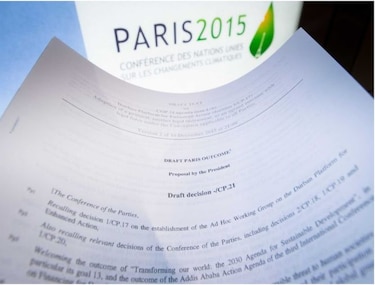 La cumbre climática de París se alarga ante disputas