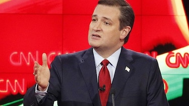 Examinan si Ted Cruz reveló información secreta en debate