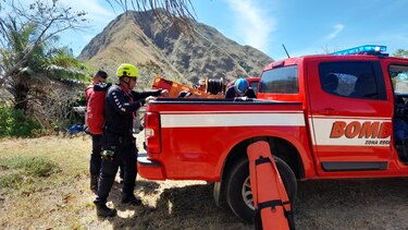 Una mujer fallece tras caer en un precipicio en Los Picachos de Olá