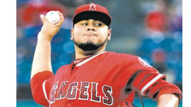 Barría se estrena en pretemporada con los Angelinos