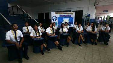 Escuelas públicas miden sus conocimientos