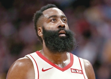 Antetokounmpo y Harden se lucen en la jornada de la NBA