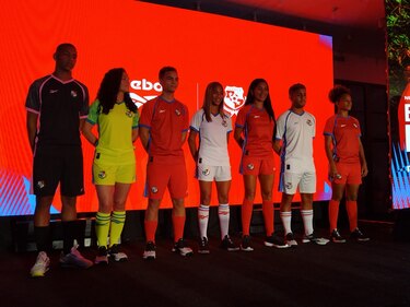 La selección de fútbol tiene su nueva camiseta