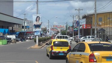 Sectores de Aguadulce están sin agua por interconexión de tubería