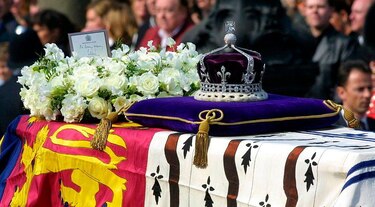 La historia del Koh-i-Noor, el diamante de la Casa Real británica que piden sea devuelto a India