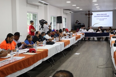 Diálogo crea siete   mesas de seguimiento; vuelve la  CSS al debate