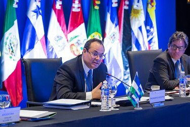 ‘Desgraciadamente, la pandemia nos ha hecho retroceder’: Luis Carranza, de CAF