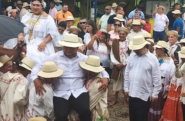 Ocú se llena de fiesta y folclore en el festival del Manito