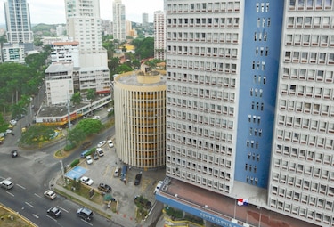 UTP hará estudio estructural a edificio que alberga el INEC