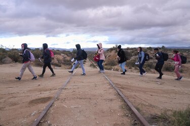 Estados Unidos busca que la región tome medidas contra grupos que controlan las rutas migratorias