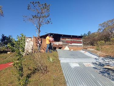 Fuertes vientos dejan 56 incidentes en Panamá en las últimas 24 horas