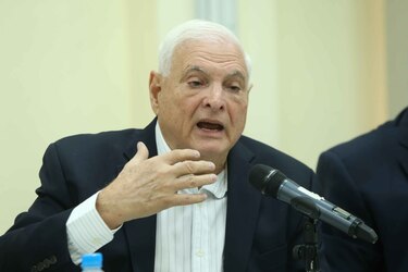 Pese a estar impedido para presentarse en la contienda electoral, el Pacto de Estado por la Justicia recibe a Martinelli