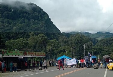 Gobierno pospone pago de programas de ayuda social en áreas de difícil acceso por cierres de vías