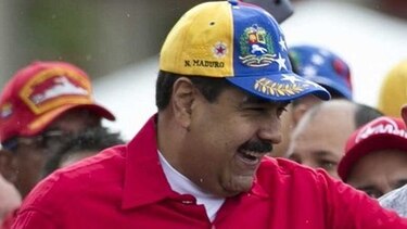 Nicolás Maduro acusa a Movistar de sumarse al golpe