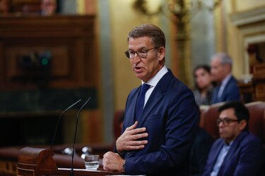 España: Sánchez elude responder a Feijóo en su investidura y le replica un diputado socialista