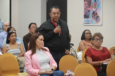 Mides se reúne con representantes de 62 centros de atención para adultos mayores